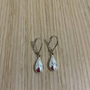 Silver teardrop dangly nickel free Earrings❤️